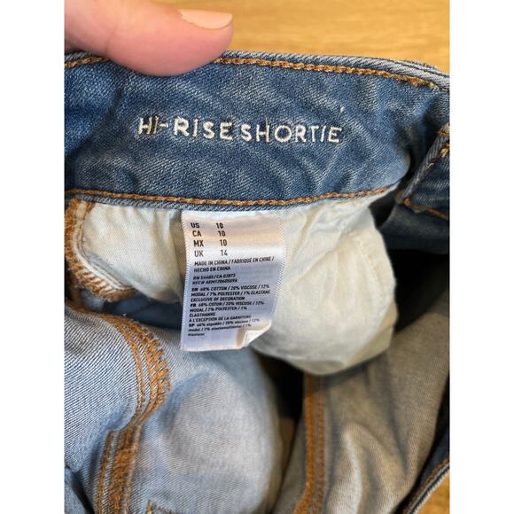 American Eagle denim shorts ⭐️ - Picture 4 of 7